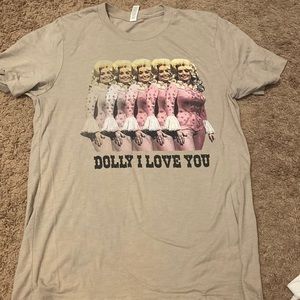 Dolly Parton tshirt